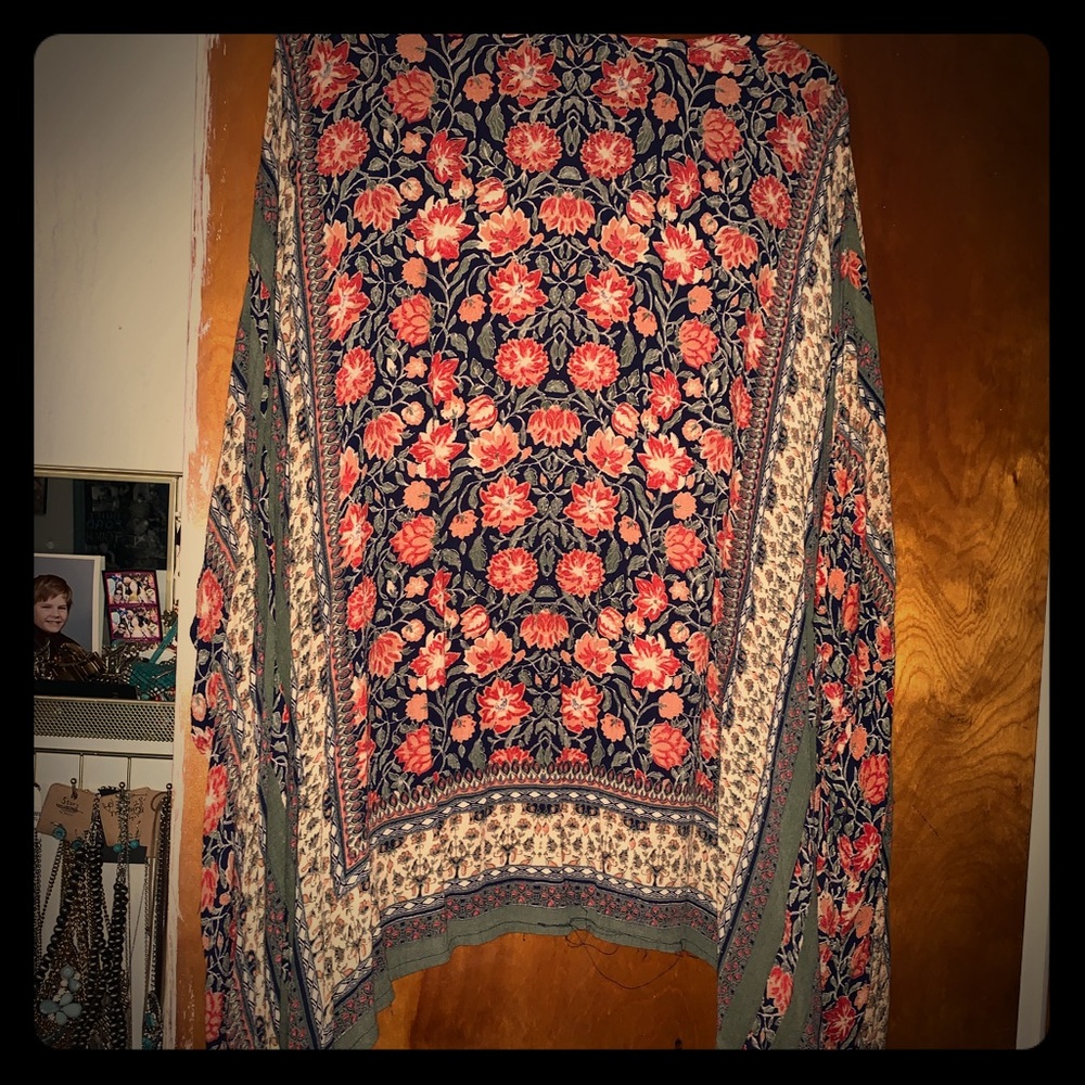 Floral duster/kimono size medium